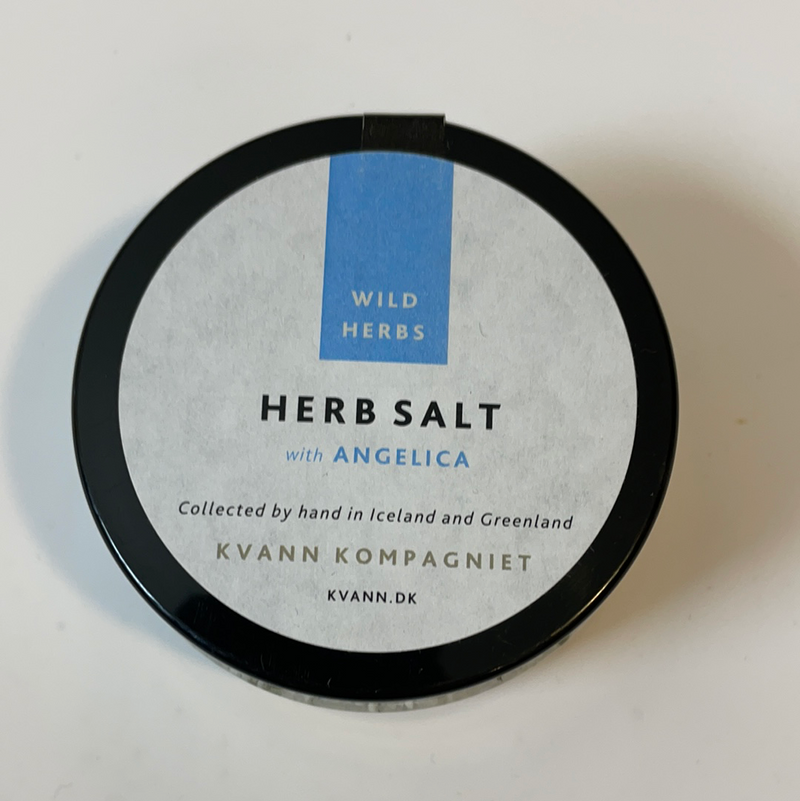 Herbal salt with watercress